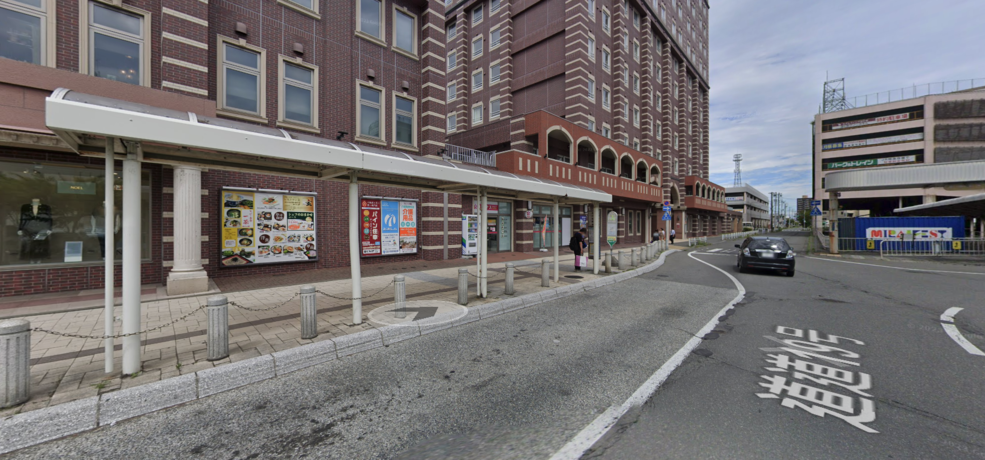 前往ウトナイ湖的公車站外觀